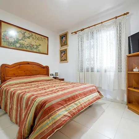 Hauzify I Casa Abat Bassa Holiday home Sant Salvador