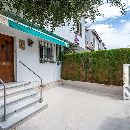 Hauzify I Casa Abat Bassa * Sant Salvador